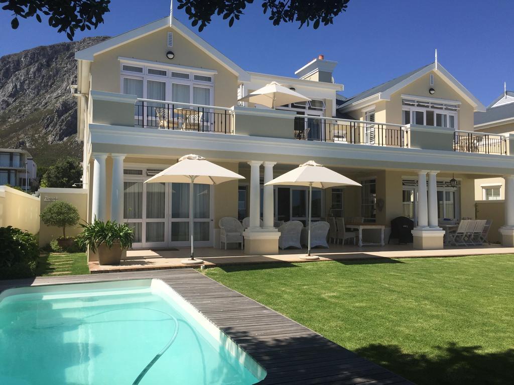 Sandals Beach Villa Hermanus Esterno foto